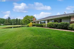 7177 SW Lake Bluff Ct, Wilsonville, OR 97070 - Photo 3