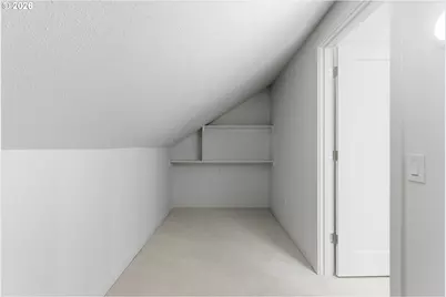 16795 SW Artesian Ct, Beaverton, OR 97006 - Photo 27