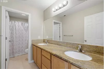 2068 SW 34th St, Gresham, OR 97080 - Photo 43