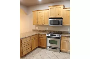 871 Marshall Ave, Medford, OR 97501 - Photo 9