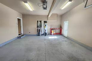 871 Marshall Ave, Medford, OR 97501 - Photo 39