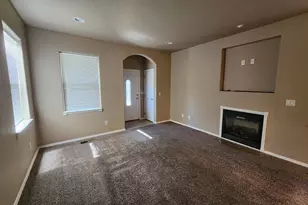 871 Marshall Ave, Medford, OR 97501 - Photo 5