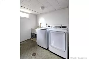 415 NE 116th Pl, Portland, OR 97220 - Photo 19