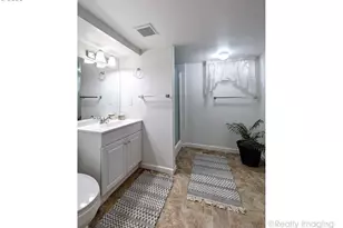 415 NE 116th Pl, Portland, OR 97220 - Photo 17