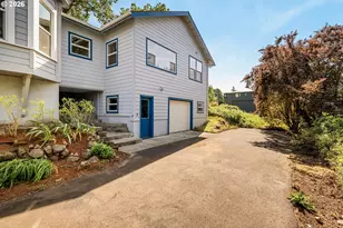 516 7th St, Hood River, OR 97031 - Photo 39