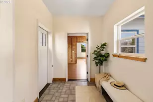 516 7th St, Hood River, OR 97031 - Photo 31