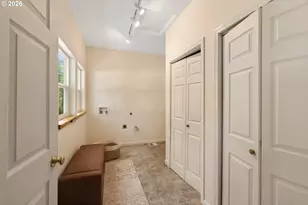 516 7th St, Hood River, OR 97031 - Photo 37
