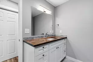 9811 NE Covington Rd, Vancouver, WA 98662 - Photo 17
