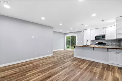 9811 NE Covington Rd, Vancouver, WA 98662 - Photo 9