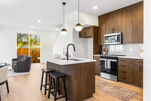 7466 SE Tolman St, Portland, OR 97206 - Photo 5