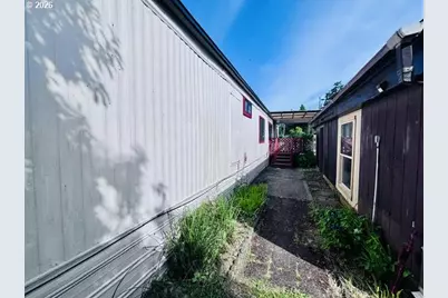 87735 Highway 101 #1, Florence, OR 97439 - Photo 17