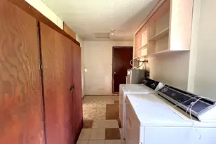 618 W 15th St, Coquille, OR 97423 - Photo 11