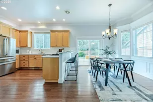 2484 Crowther Dr, Eugene, OR 97404 - Photo 11