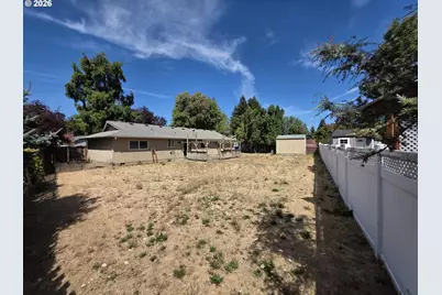 15013 NE Columbine Dr, Vancouver, WA 98682 - Photo 11