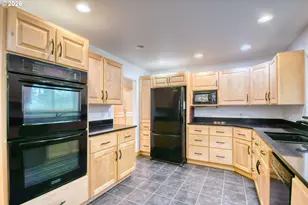 42997 Haney Ln, Pendleton, OR 97801 - Photo 11