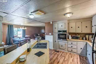 38129 Weirich Dr, Lebanon, OR 97355 - Photo 7