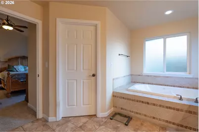 2558 Golfview Ave, Sutherlin, OR 97479 - Photo 39