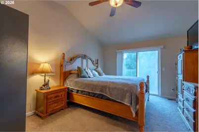 2558 Golfview Ave, Sutherlin, OR 97479 - Photo 35