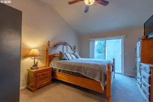 2558 Golfview Ave, Sutherlin, OR 97479 - Photo 35
