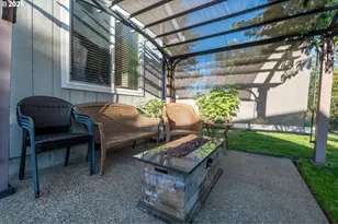 2558 Golfview Ave, Sutherlin, OR 97479 - Photo 17