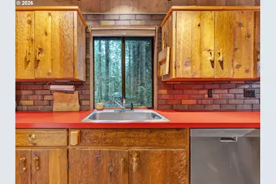 70498 E Zig Zag River Rd, Rhododendron, OR 97049 - Photo 13