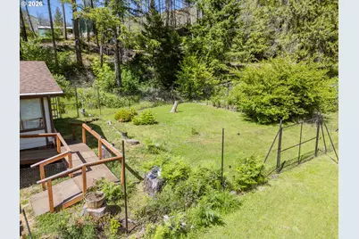 142 Evergreen Springs Ln, Idleyld Park, OR 97447 - Photo 9