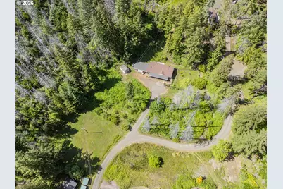 142 Evergreen Springs Ln, Idleyld Park, OR 97447 - Photo 13