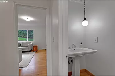 6730 SW Preslynn Dr, Portland, OR 97225 - Photo 17