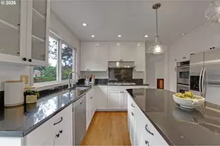 6730 SW Preslynn Dr, Portland, OR 97225 - Photo 13
