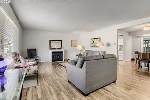 10570 SW Century Oak Dr, Portland, OR 97224 - Photo 9