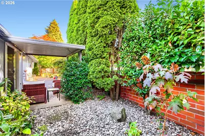 10570 SW Century Oak Dr, Portland, OR 97224 - Photo 29