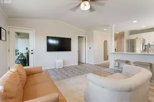 15056 NW Central Dr, Portland, OR 97229 - Photo 7