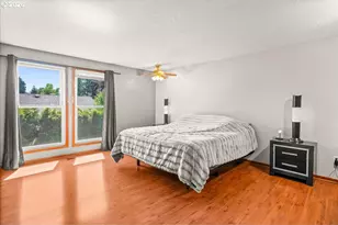 542 NE 14th Ave, Hillsboro, OR 97124 - Photo 15
