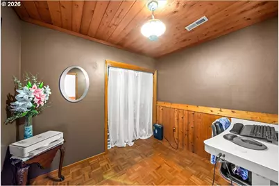 542 NE 14th Ave, Hillsboro, OR 97124 - Photo 27