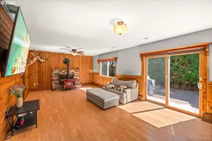 542 NE 14th Ave, Hillsboro, OR 97124 - Photo 19