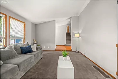 542 NE 14th Ave, Hillsboro, OR 97124 - Photo 5