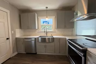 1325 SE Pine St, Roseburg, OR 97470 - Photo 7