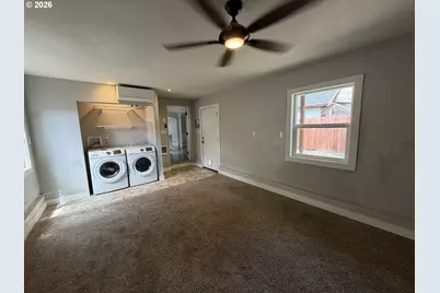 1325 SE Pine St, Roseburg, OR 97470 - Photo 19