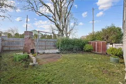 923 SW Ellis St, Dallas, OR 97338 - Photo 27