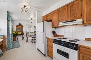 801 Cowlitz Way, Kelso, WA 98626 - Photo 15