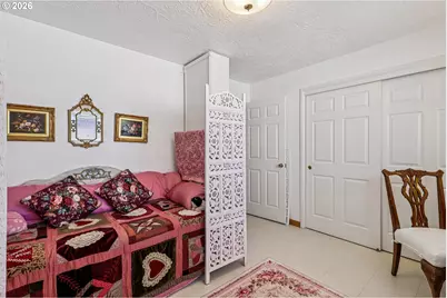 801 Cowlitz Way, Kelso, WA 98626 - Photo 29