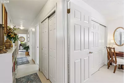 801 Cowlitz Way, Kelso, WA 98626 - Photo 27