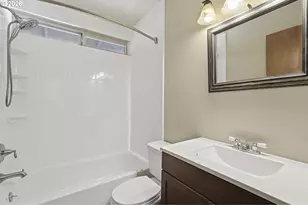 28612 SW Ash Meadows Blvd, Wilsonville, OR 97070 - Photo 15
