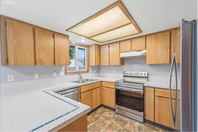 6658 SE Grace St, Hillsboro, OR 97123 - Photo 13