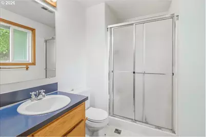 6658 SE Grace St, Hillsboro, OR 97123 - Photo 29