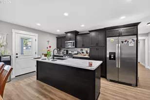 669 NW T St, Winston, OR 97496 - Photo 11