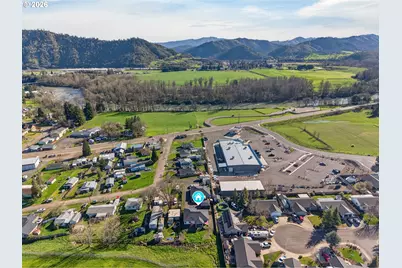 669 NW T St, Winston, OR 97496 - Photo 19