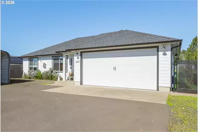 669 NW T St, Winston, OR 97496 - Photo 3