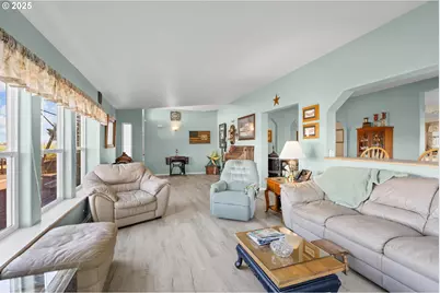 34656 Kosmos Rd, Stanfield, OR 97875 - Photo 11