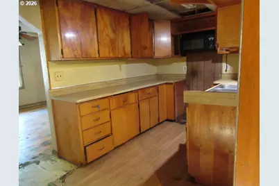 850 Piedmont Ave, Salem, OR 97304 - Photo 5